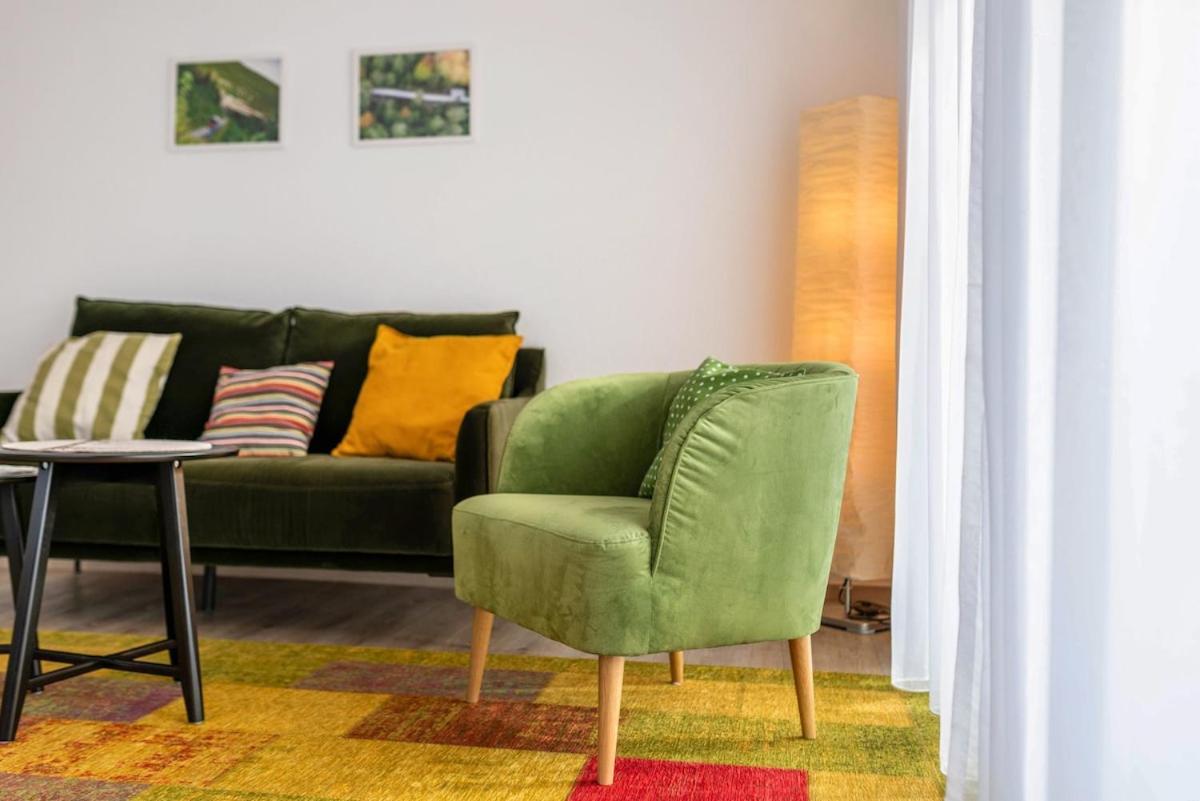 Ferienwohnung Am Enzufer Mit Balkon In Bad Wildbad Im Schwarzwald Kültér fotó
